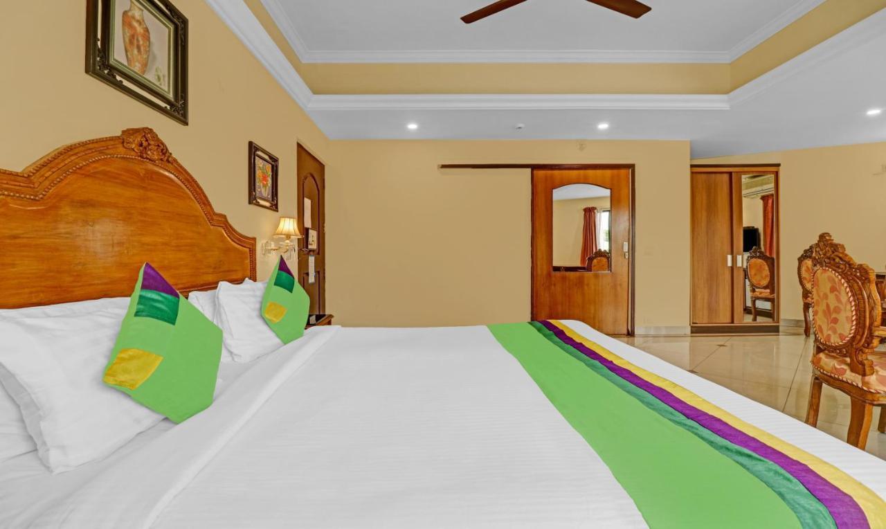 อินทราปุระ ราชธานี Hotel Thiruvananthapuram ภายนอก รูปภาพ