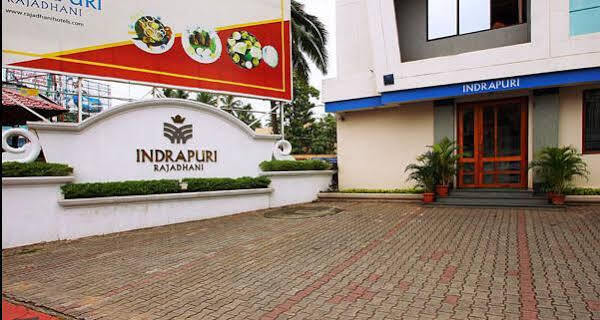 อินทราปุระ ราชธานี Hotel Thiruvananthapuram ภายนอก รูปภาพ